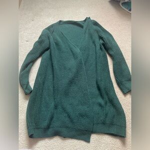 Chic Green Women's Cardigan